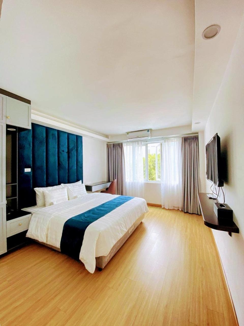 Hanoi Capital Premium Hotel Экстерьер фото