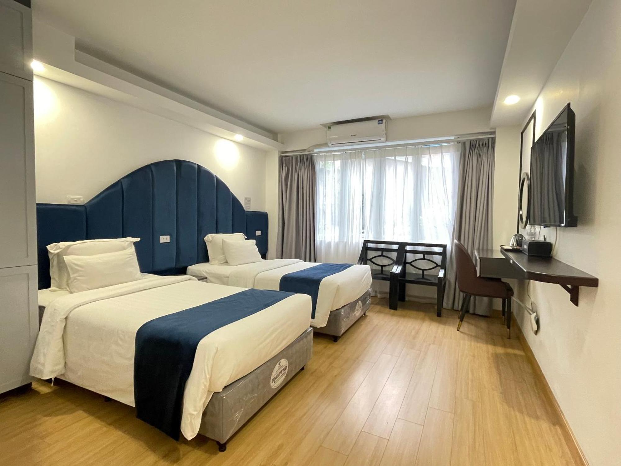 Hanoi Capital Premium Hotel Экстерьер фото
